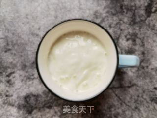 草莓坚果酸奶杯的做法步骤：4