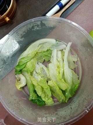 生菜牛肉拌面的做法步骤：2