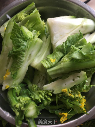盐水迟菜心的做法步骤：2