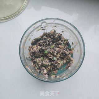 烫面梅干菜肉饼的做法步骤：4