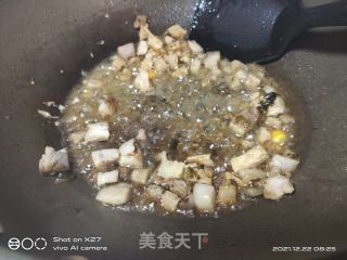 肉丁玉米莲藕炒饭的做法步骤：3
