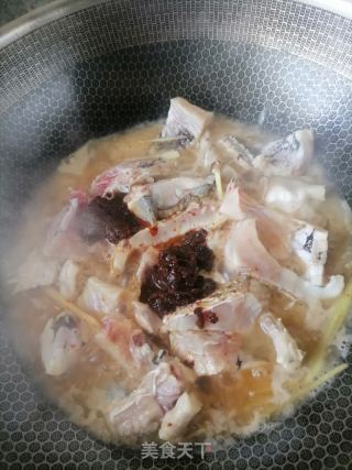 红烧鱼块的做法步骤：3