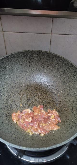 肉片油豆腐烧白萝卜的做法步骤：4