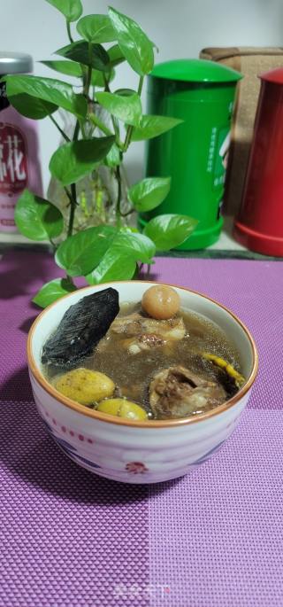 灵芝青橄榄猪骨汤的做法步骤：7
