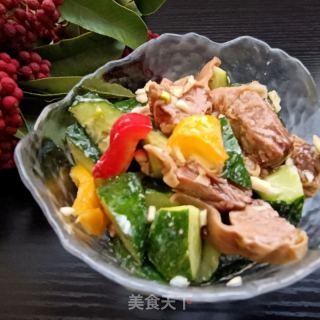 黄瓜拌护心肉的做法步骤：10