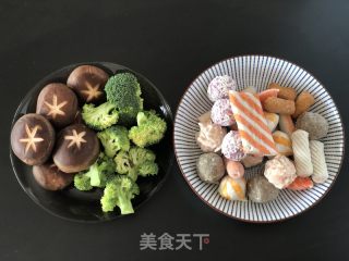 自制串串香的做法步骤：1