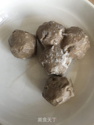 牛肉丸鲜贝炒饭的做法步骤：3
