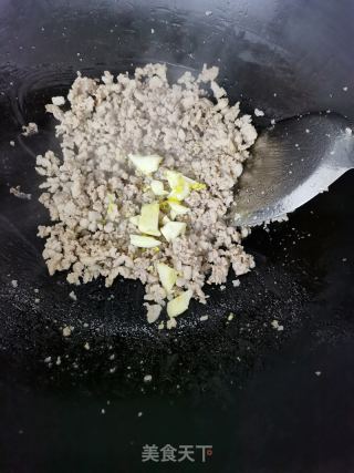 肉末焖南瓜的做法步骤：6