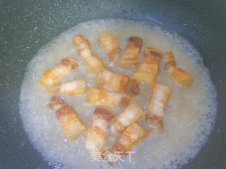 鹌鹑蛋红烧肉的做法步骤：7