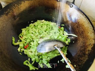 莲花菜炒粉条的做法步骤：8