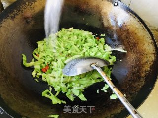 莲花菜炒粉条的做法步骤：7