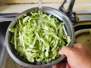 莲花菜炒粉条的做法步骤：4