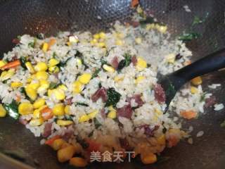香肠玉米炒饭的做法步骤：7