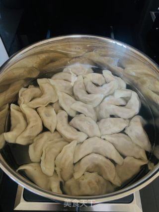 猪肉大葱饺子的做法步骤：7