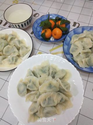 虾皮肉三鲜水饺的做法步骤：5
