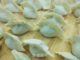 虾皮肉三鲜水饺的做法步骤：3