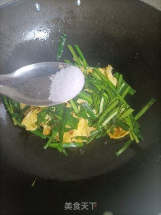 韭菜炒鸡蛋的做法步骤：6