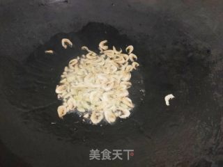 虾皮炒韭菜的做法步骤：3