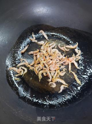 虾皮炝拌圆生菜的做法步骤：9