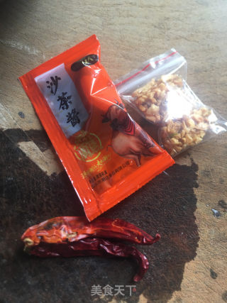 牛肉丸肉条汤的做法步骤：5