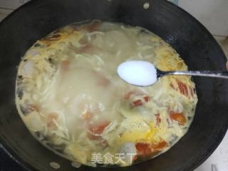 西红柿虾丸手擀面的做法步骤：12
