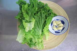 蒜蓉蚝油生菜的做法步骤：1