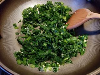 萝卜缨炒豆干的做法步骤：7