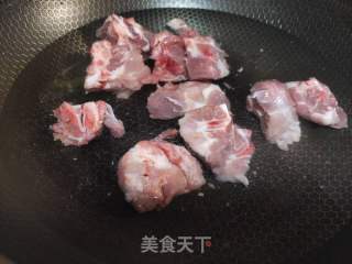 排骨焖豆腐的做法步骤：6