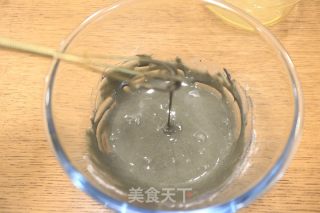 黑芝麻肉松小贝的做法步骤：5