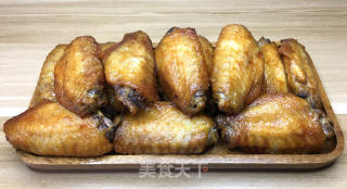 家常窖焗鸡翅，外壳酥脆，入口鲜嫩多汁，好吃到舔手指。的做法步骤：7