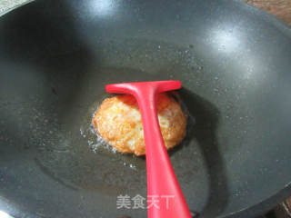 煎鸡蛋秀珍菇炒大白菜的做法步骤：3