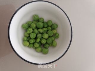 豌豆虾仁滑蛋的做法步骤：3