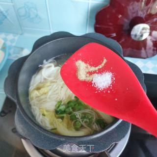 荠菜馄饨面的做法步骤：9