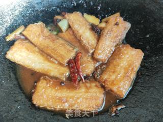 红烧带鱼的做法步骤：10