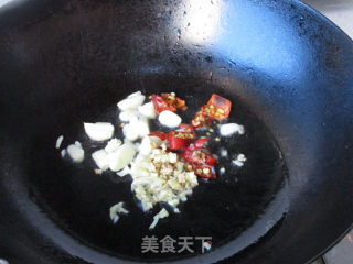 腊肠炒秋葵的做法步骤：4
