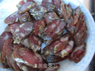 腊肠炒秋葵的做法步骤：3
