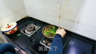 红烧肉炖豆角的做法步骤：11