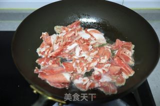 葱爆羊肉的做法步骤：4