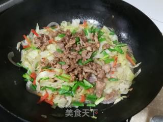 包菜肉丝炒粉条的做法步骤：9
