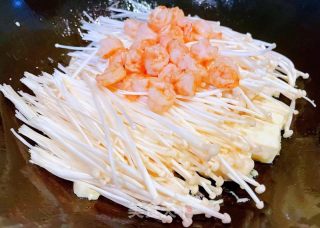 #清肠食谱#虾仁豆腐金针菇的做法步骤：9