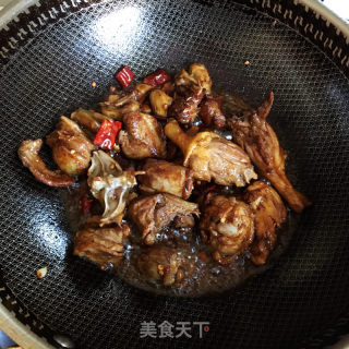 鸭肉炖土豆的做法步骤：3