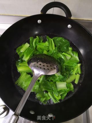 烩芥菜的做法步骤：3