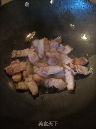 洋葱木耳炒蒜苔的做法步骤：11