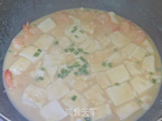 虾仁豆腐煲的做法步骤：10