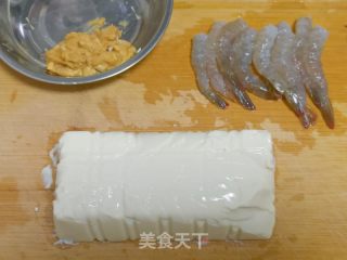 虾仁豆腐煲的做法步骤：1