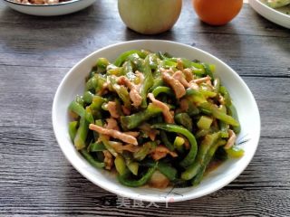 青椒炒肉丝的做法步骤：9