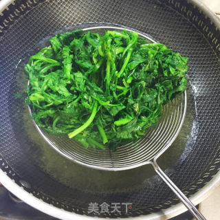 花生米拌茼蒿的做法步骤：3