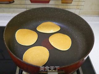 香蕉松饼的做法步骤：6