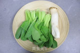 油菜炒杏鲍菇的做法步骤：1