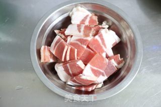 肉片炒菜花的做法步骤：2